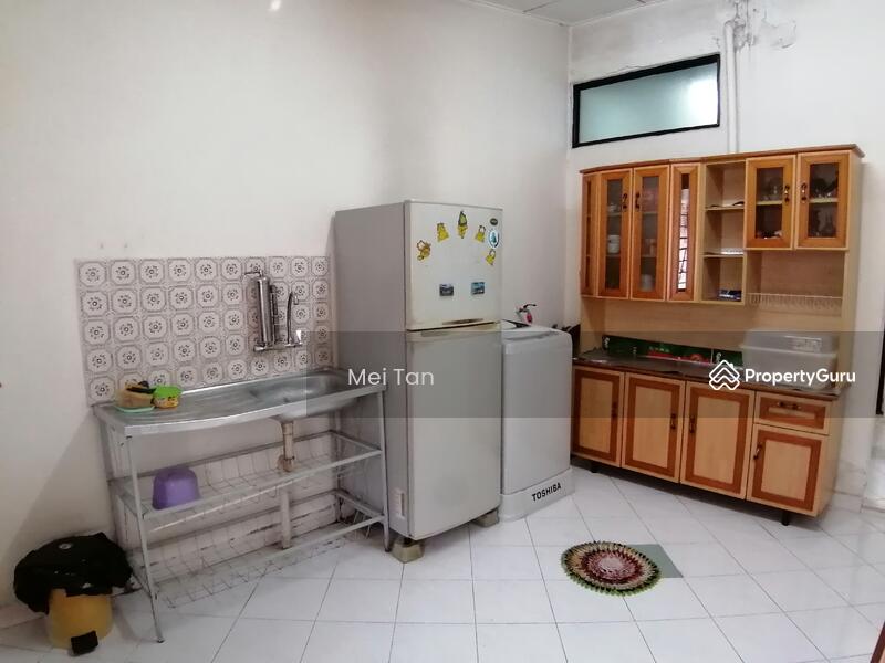 Untuk Disewa - Taman Angsana