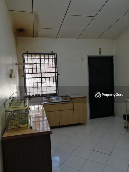 Untuk Disewa - Taman Angsana