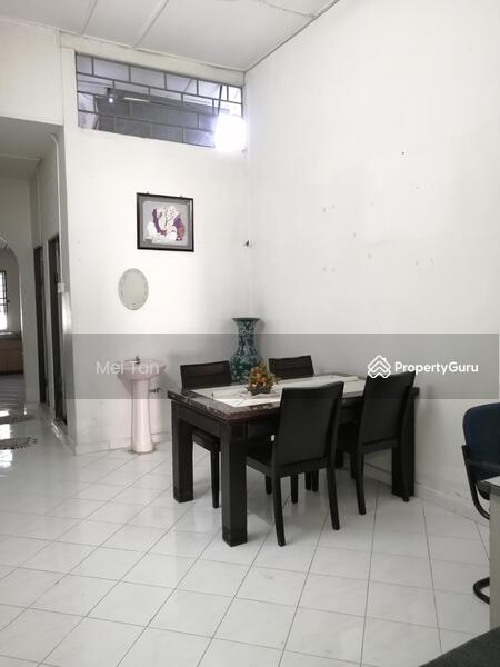 Untuk Disewa - Taman Angsana