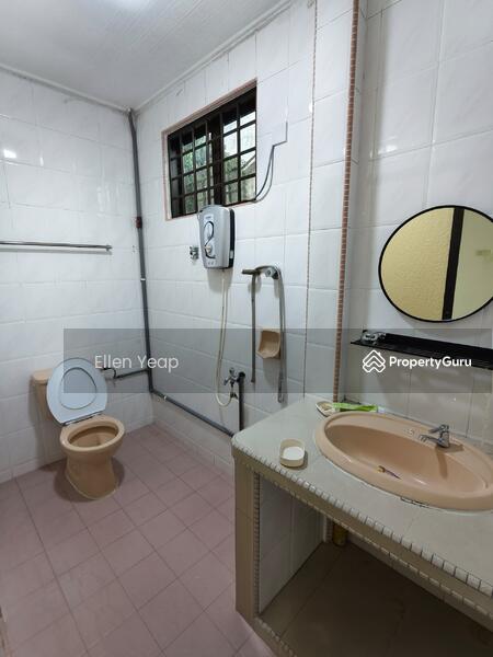 For Rent - Taman Kolam Air