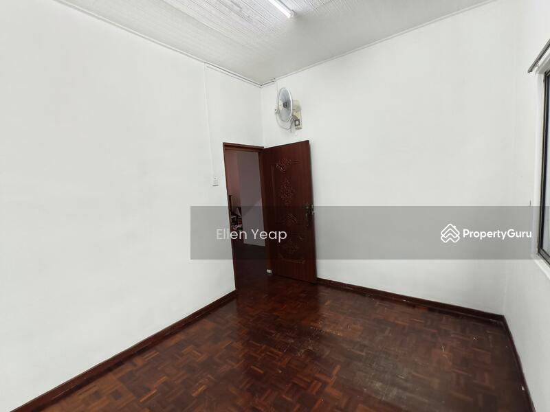 For Rent - Taman Kolam Air