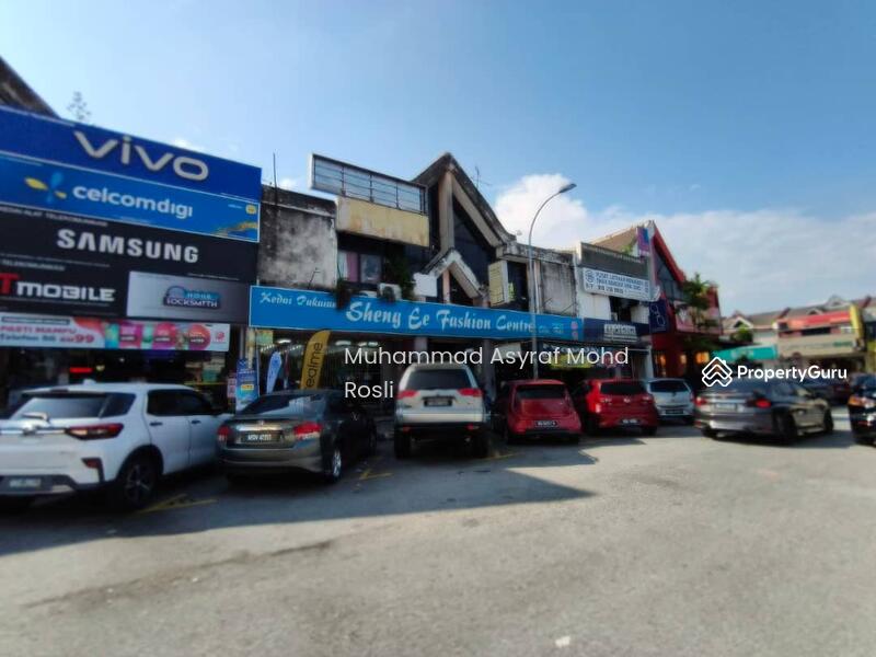 For Rent - Big Shoplot Seksyen 18 Near Ole-Ole Shah Alam