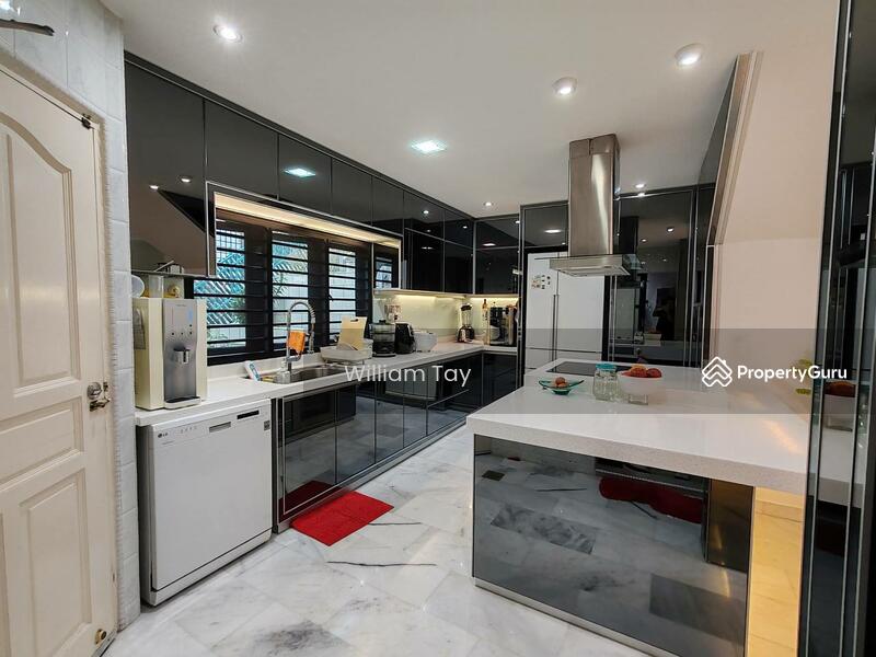 For Sale - Nong Chik Nong Chik Nong Chiks