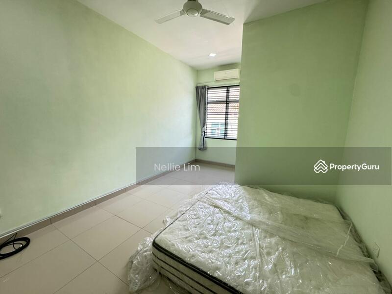 For Rent - Ehsan Jaya @ Ehsan Heights Double Storey / Johor Jaya