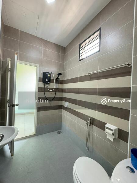 For Rent - Ehsan Jaya @ Ehsan Heights Double Storey / Johor Jaya