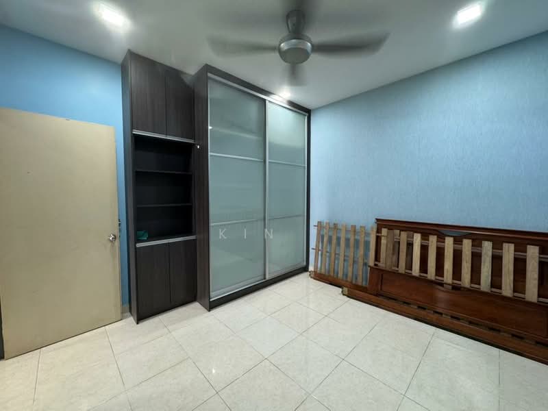 Condominium for Sale at Platinum Hill PV 6 - Kin . - PropertyGuru.com.my