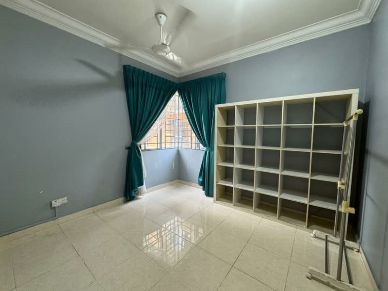 Condominium for Sale at Platinum Hill PV 6 - Kin . - PropertyGuru.com.my