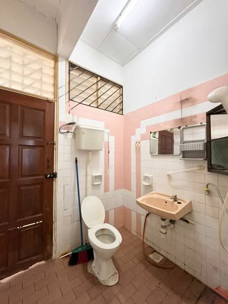 1-storey Terraced House for Sale in Taman Daya (Johor Bahru) - Kexin Hua - PropertyGuru.com.my