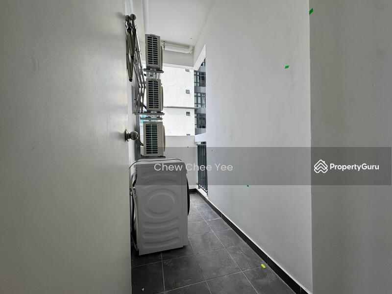 For Rent - Space Residency