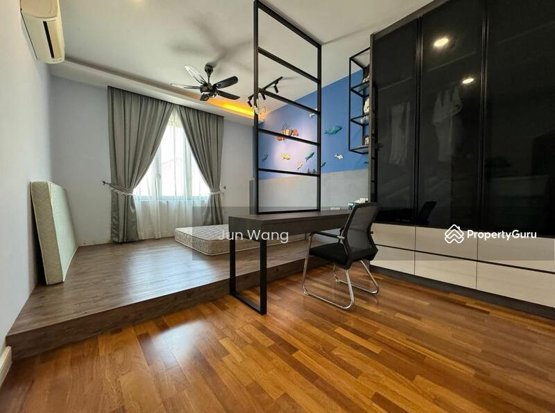 For Sale - Nusa Idaman Nusas Idamans