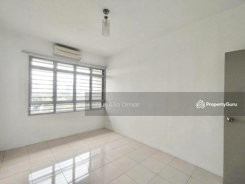 For Sale - Mutiara Anggerik