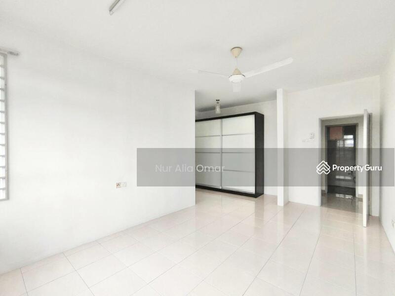 For Sale - Mutiara Anggerik