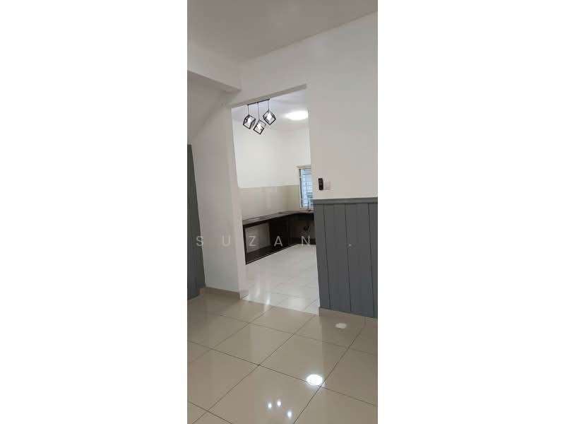 Untuk Dijual - Sari Alamanda Parklands Freehold 2 Storey Terrace Rawang Sungai Choh Serendah
