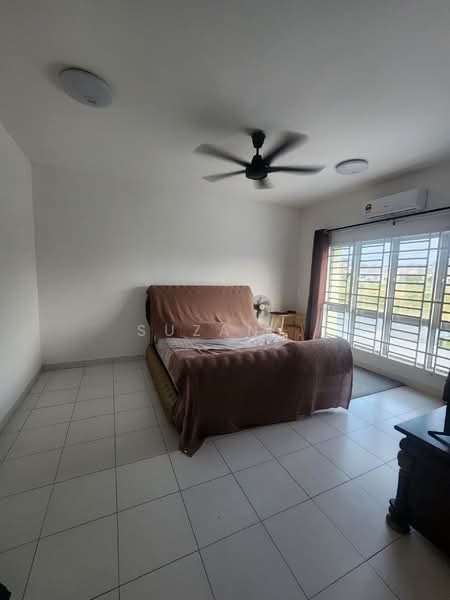 Untuk Dijual - Sari Alamanda Parklands Freehold 2 Storey Terrace Rawang Sungai Choh Serendah