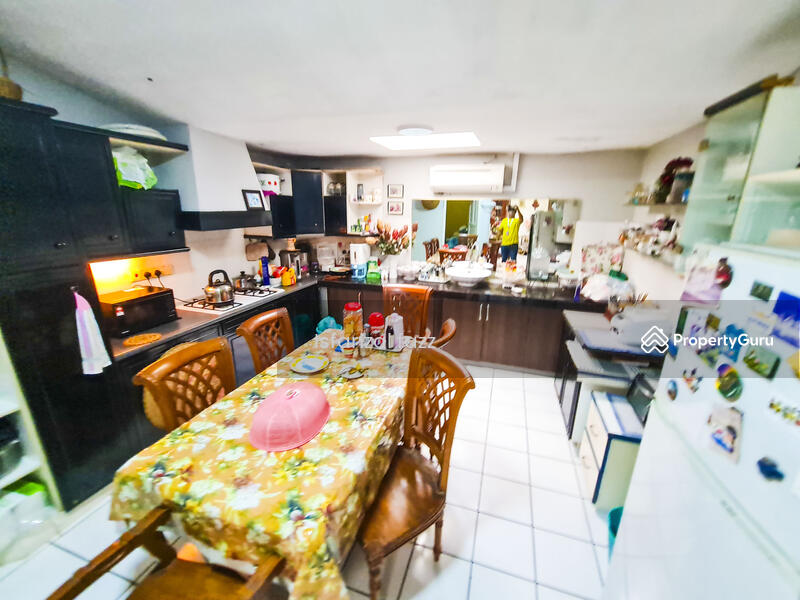 Untuk Dijual - taman pelangi