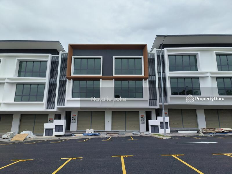 For Rent - New 3 Storey Shop-Office Bandar Seri Putra,