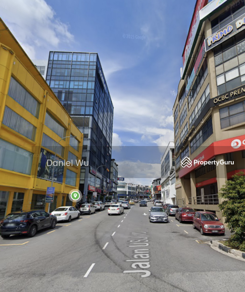 For Rent - Retail Space at Taipan Business Centre