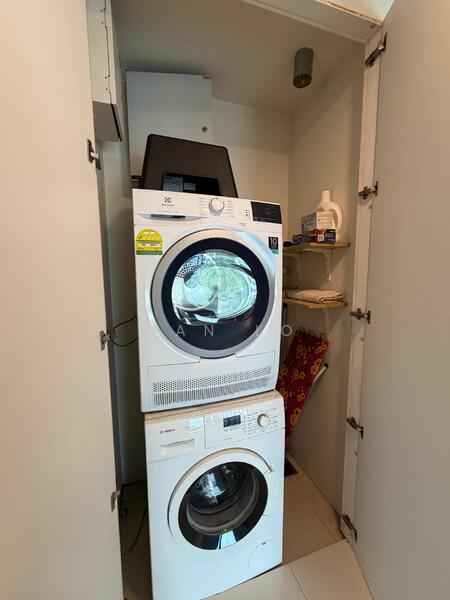 For Rent - Hampshire Place