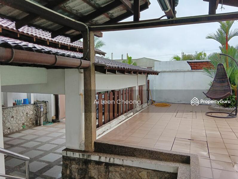 Untuk Dijual - Semi-Detached House at Taman Petaling