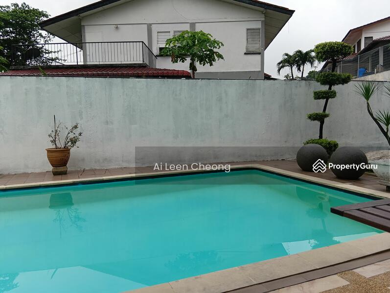 Untuk Dijual - Semi-Detached House at Taman Petaling