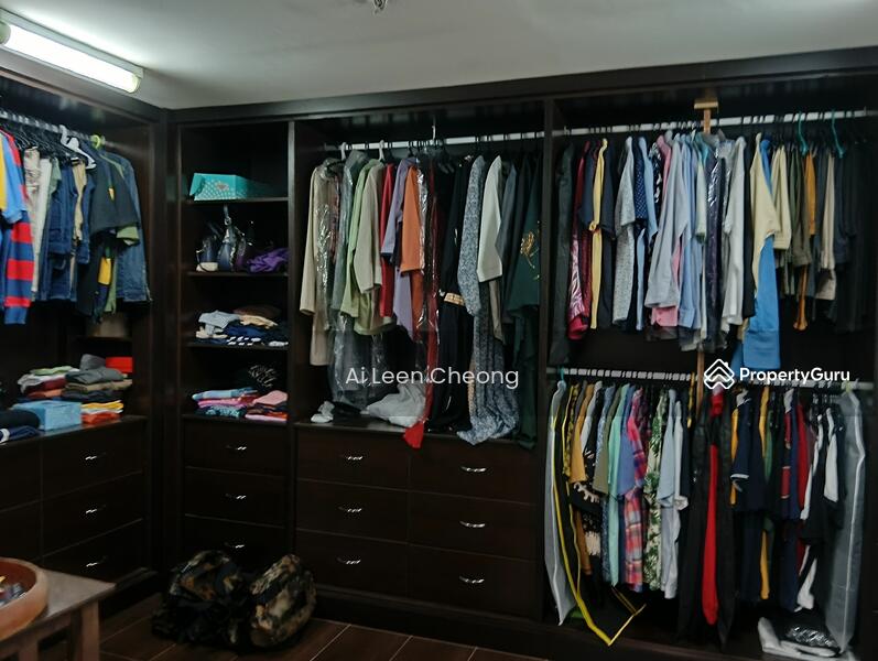 Untuk Dijual - Semi-Detached House at Taman Petaling