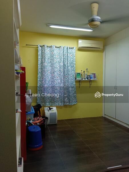 Untuk Dijual - Semi-Detached House at Taman Petaling