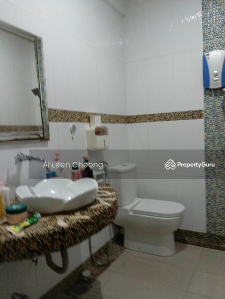 Untuk Dijual - Semi-Detached House at Taman Petaling