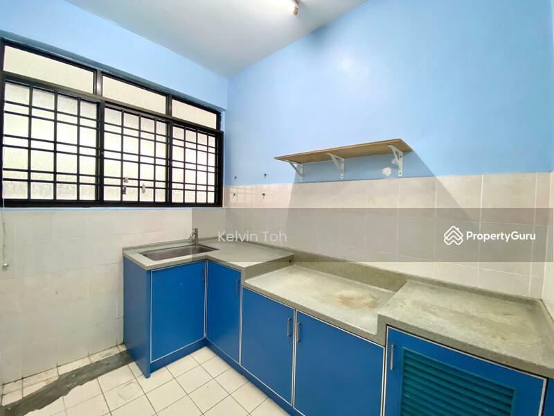 For Rent - Sri Kenari