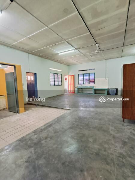 Untuk Disewa - Batu Gajah Pusing Single Storey Bungalow House For Rent Perak