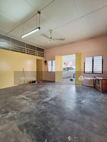 Untuk Disewa - Batu Gajah Pusing Single Storey Bungalow House For Rent Perak
