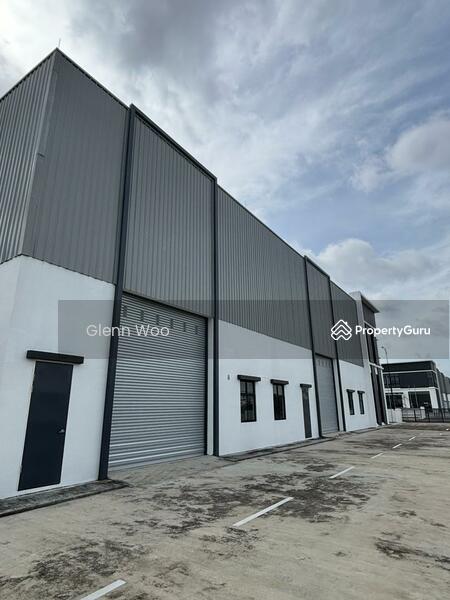 Untuk Dijual - Senai Senai Senais