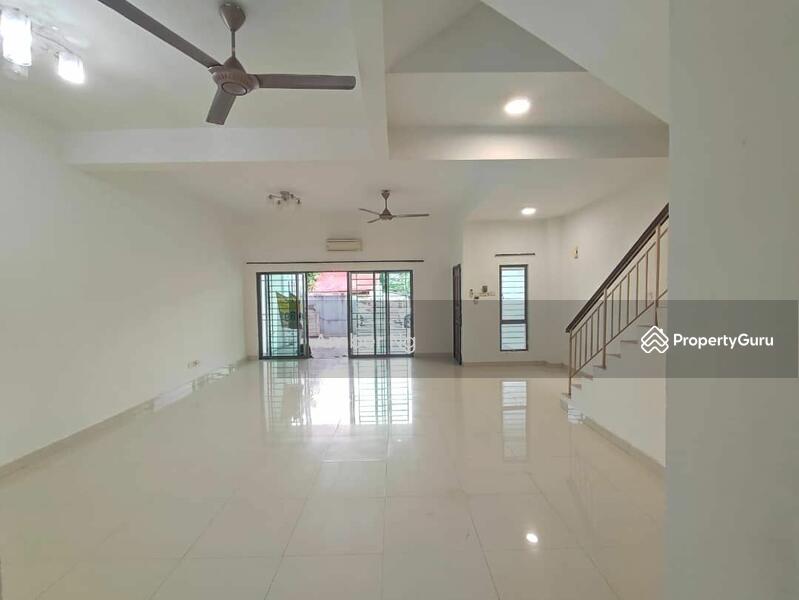 Untuk Disewa - 3-storey Terraced House at Bandar Baru Sentul