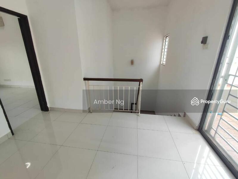 Untuk Disewa - 3-storey Terraced House at Bandar Baru Sentul