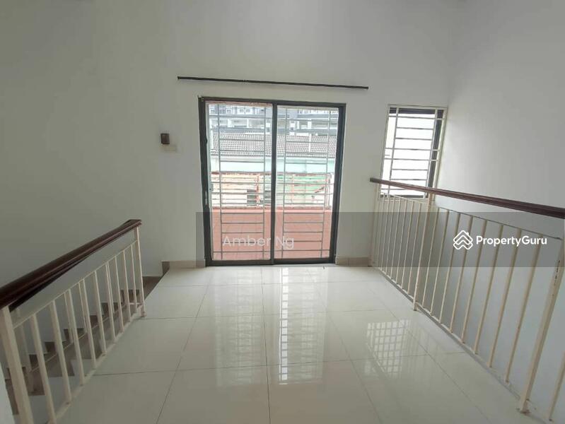 Untuk Disewa - 3-storey Terraced House at Bandar Baru Sentul