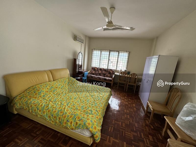 For Sale - Selesa Hillhomes Resort