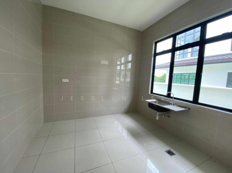Semi-Detached House for Sale in Eco Majestic (Semenyih) - Jesslyn Lee - PropertyGuru.com.my