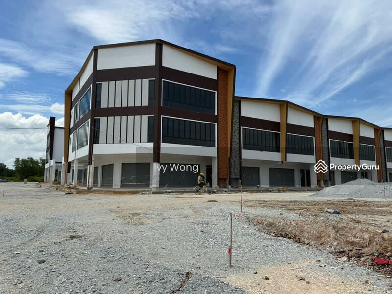 For Rent - Setia Ecohill Nadi 2 Ecohill 3-storey corner shoplot Facing main road For rent