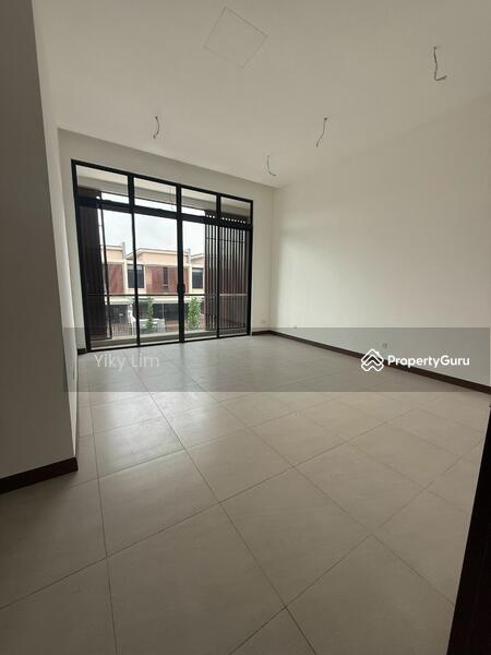 2-storey Terraced House for Sale in Puteri Harbour (Iskandar Puteri (Nusajaya)) - Yiky Lim - PropertyGuru.com.my