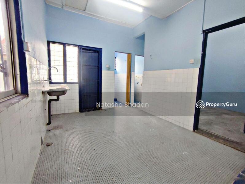For Sale - Shah Alam - End Lot, Facing Field Single Storey, Taman Sri Muda, Seksyen 25