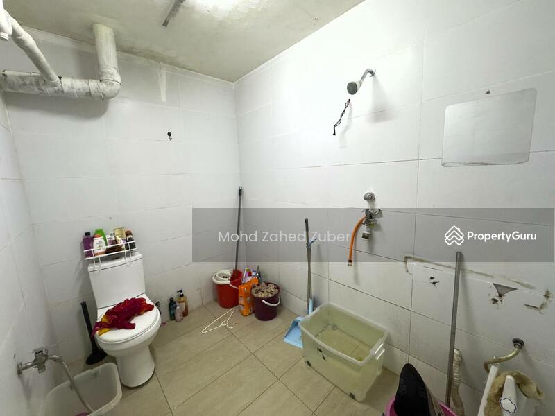 For Sale - Corner Lot Double Storey Taman Serdang Jaya Seri Kembangan