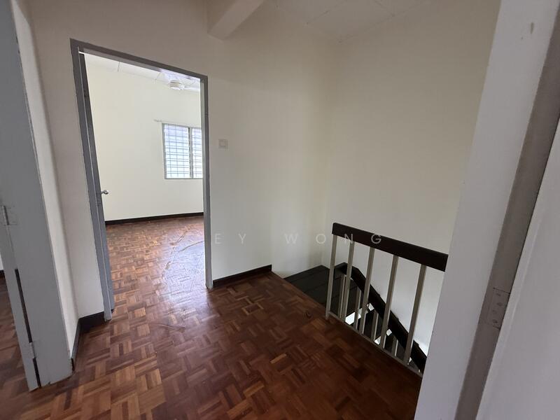 For Rent - Taman Bukit Kinrara