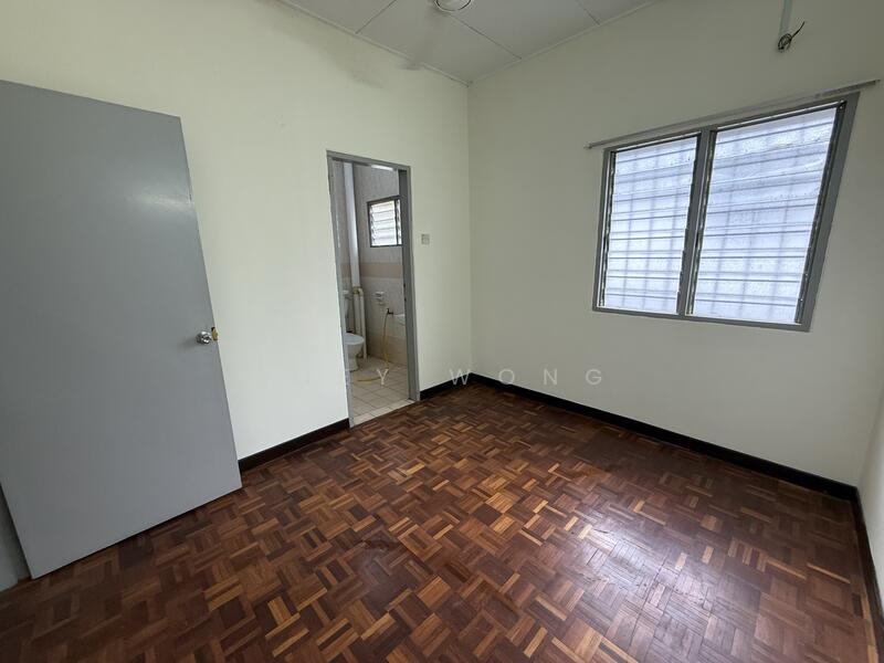 For Rent - Taman Bukit Kinrara