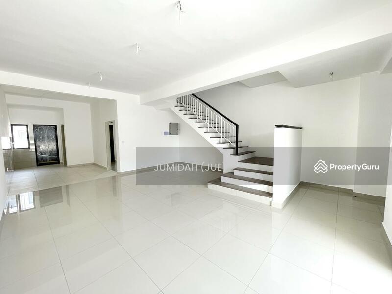 Brand New (FACING PLAYGROUND)Double Storey Terrace (CASIRA 3)Bandar Bukit Raja, Klang (Newly Vp)