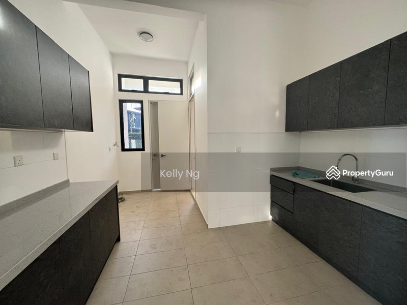 For Rent - Semi-Detached House at Bandar Seri Coalfields