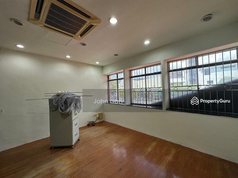 For Rent - 2 storey terrace ccommercial use at Jalan Tavoy