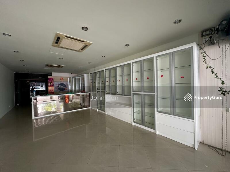 For Rent - 2 storey terrace ccommercial use at Jalan Tavoy