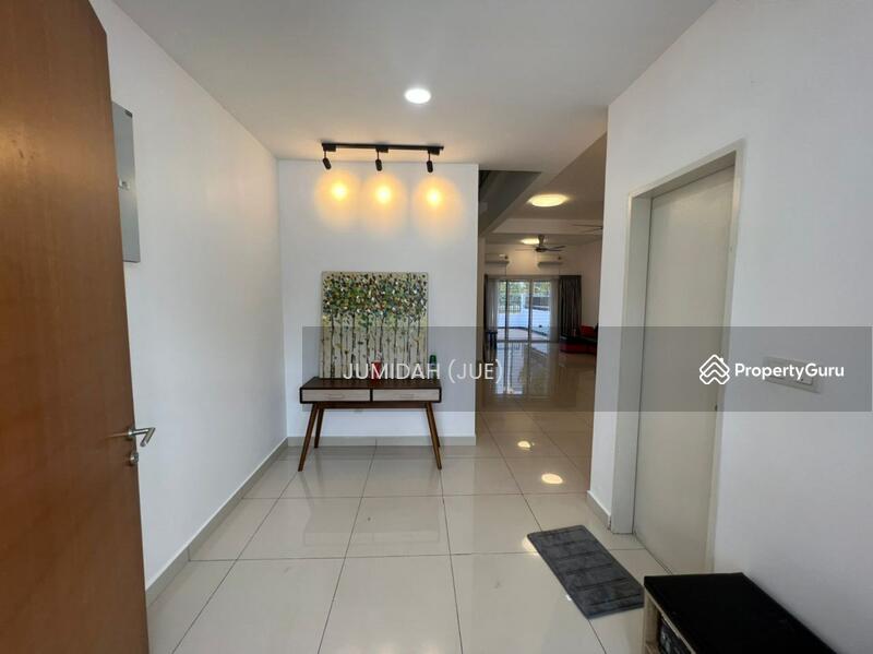 Double Storey Laurel Laman View, Cyberjaya 