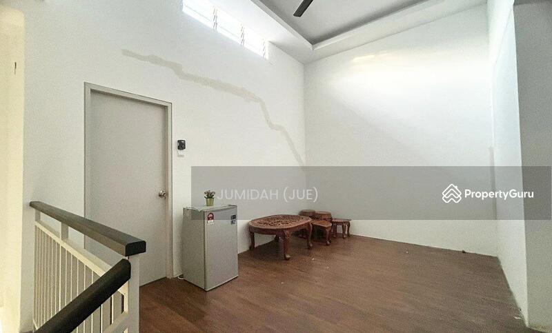 Double Storey Terrace @ Casa View Cybersouth, Dengkil