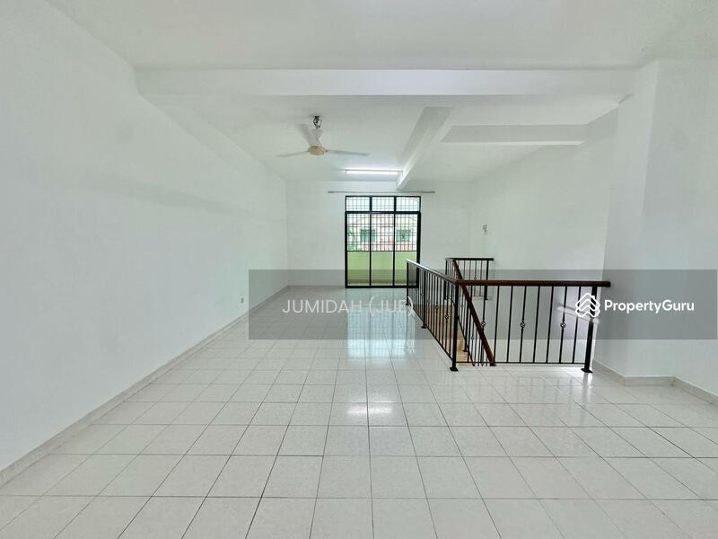  2.5 Storey Terrace Taman Warisan Indah Kota Warisan Sepang