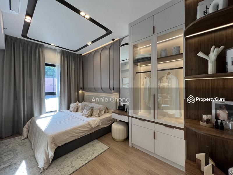 For Sale - Sunway Flora 2